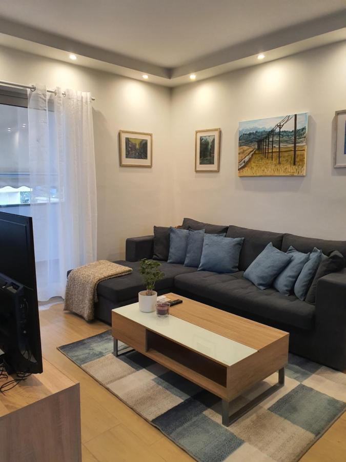 Tony'S Suite With Parking Athen Eksteriør billede