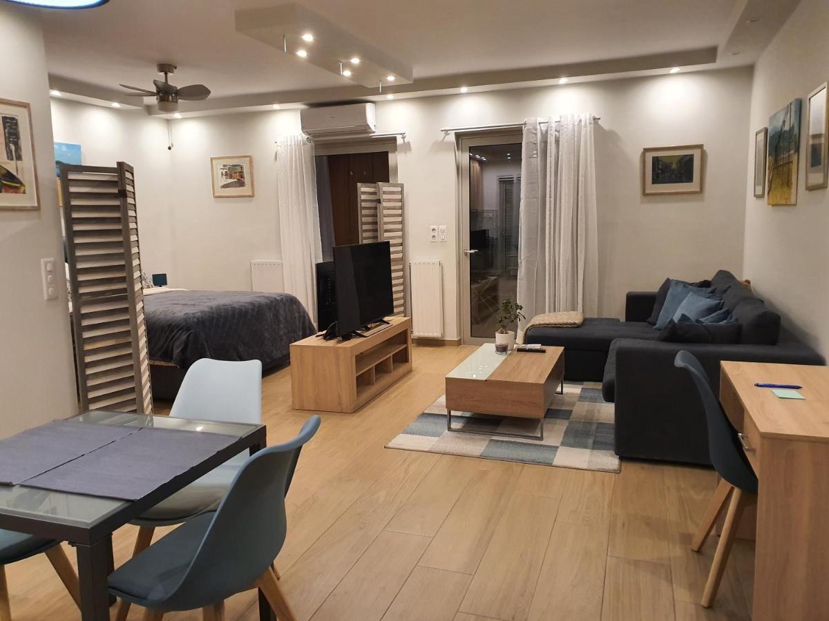 Tony'S Suite With Parking Athen Eksteriør billede